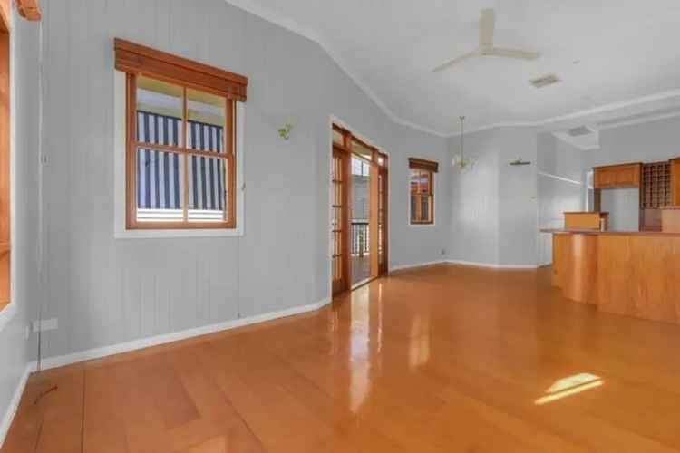 House For Rent in 11, Halland Terrace, Brisbane City, Queensland