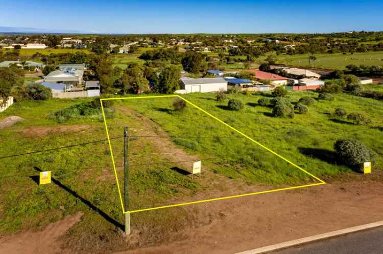 Buy Land in Picturesque Northampton with 1031m2 Block Available