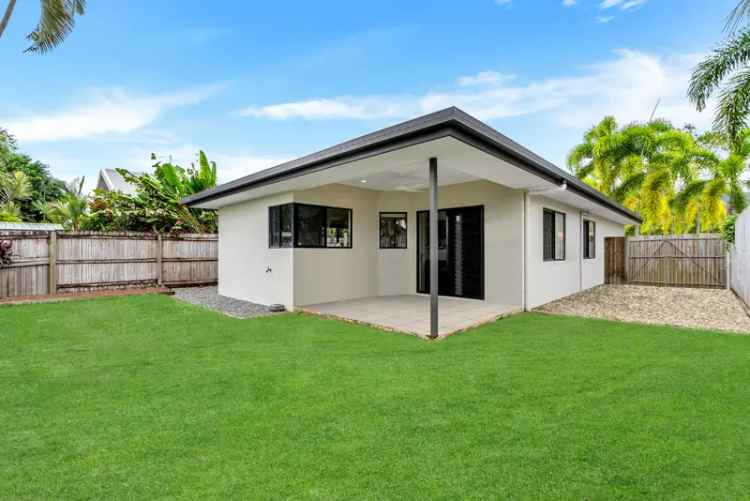 Buy House Beachside Living in Kewarra Beach with Three Bedrooms