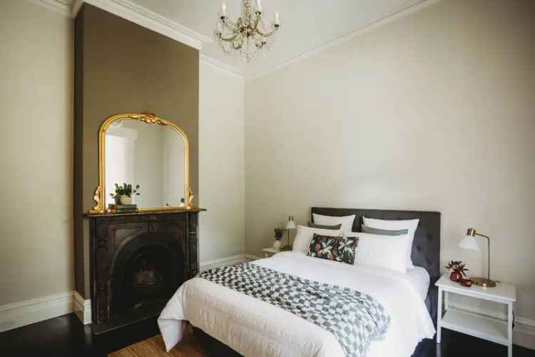 Victorian Home in Kyneton - Charm and Modern Comfort