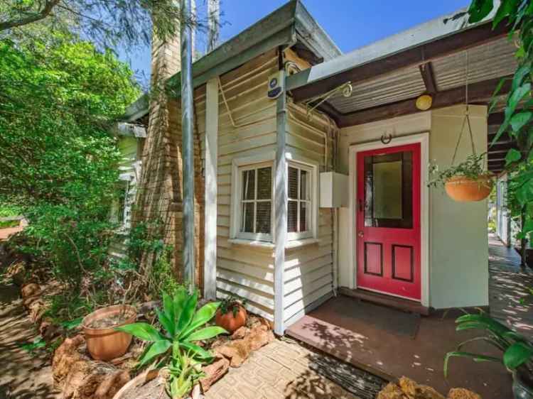 House For Sale in Shire Of Mundaring, Western Australia