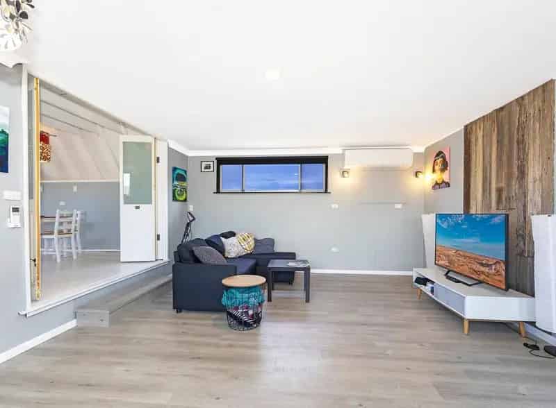 Real Estate For Lease - 17 Australia Avenue - Umina Beach , NSW