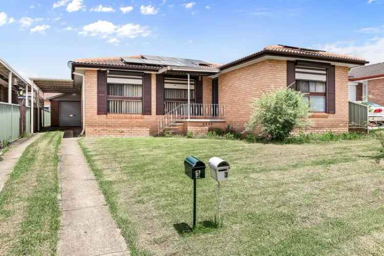 4 Bed House Wakeley NSW - Solar Panels - Large Block