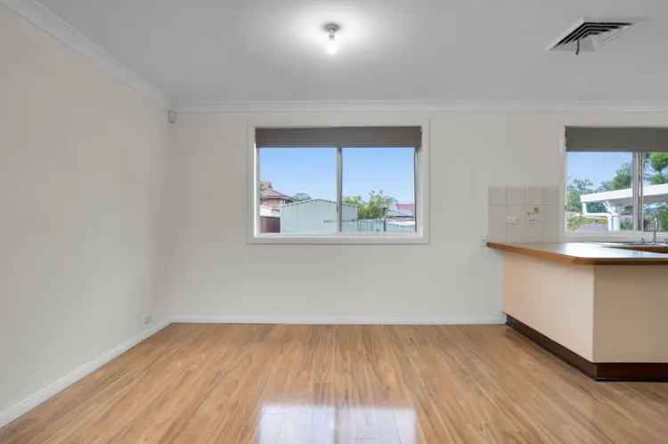 3 Bed 3 Bath Home in Ingleburn NSW