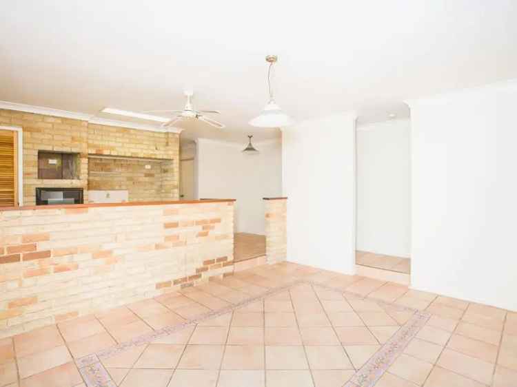 House For Rent in City of Melville, Western Australia