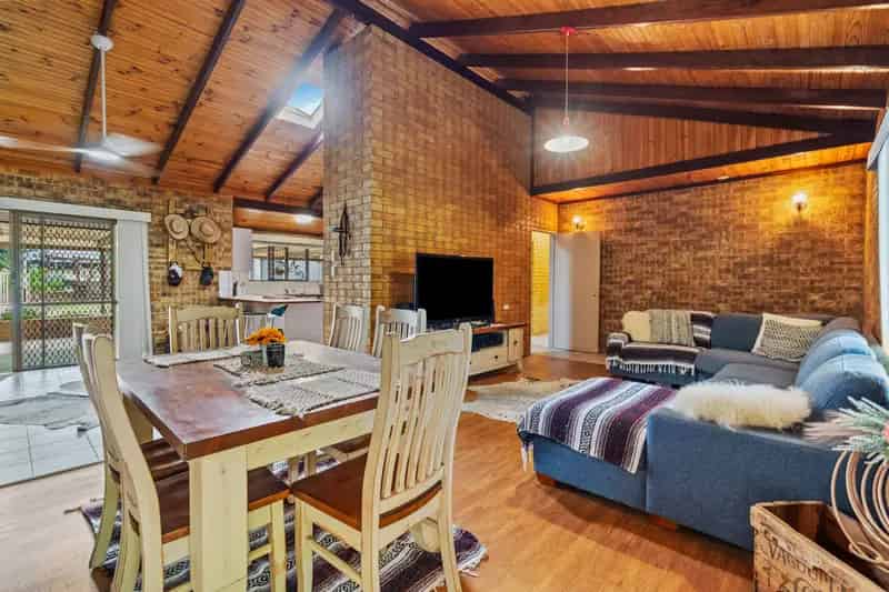 UNDER OFFER - Little Ranch