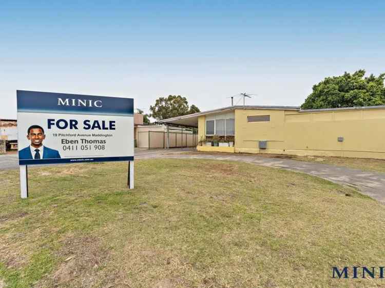 House For Sale in City of Gosnells, Western Australia