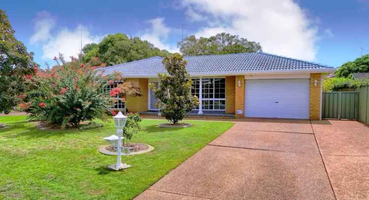 3 Bed 2 Bath Home in Forster Keys - Spacious and Perfectly Presented