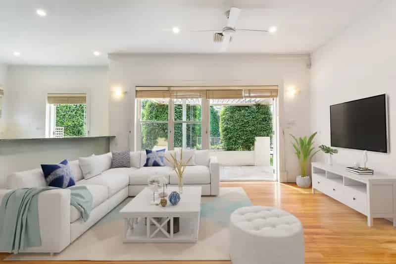 An Elegant Federation Residence on a Sun-Drenched 693sqm Estate