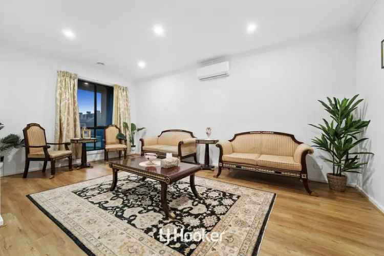 House For Sale in Melbourne, Victoria