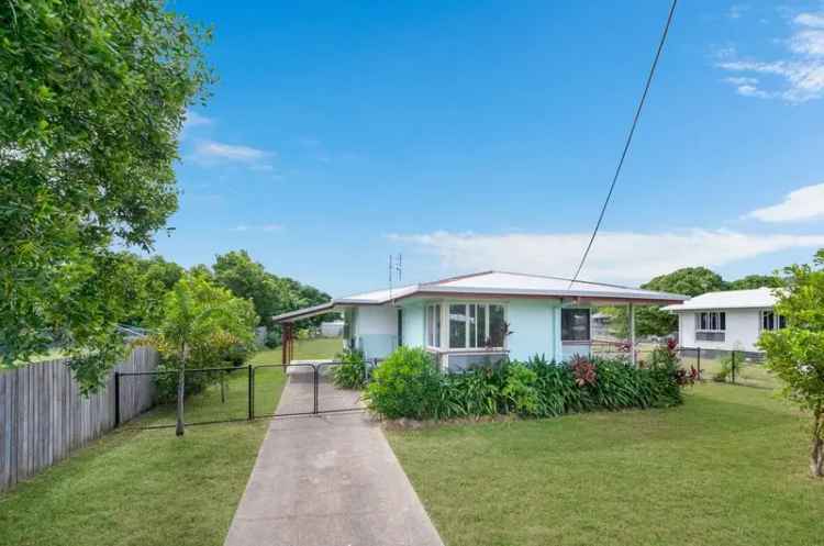 Neat and Tidy Home In Kirwan