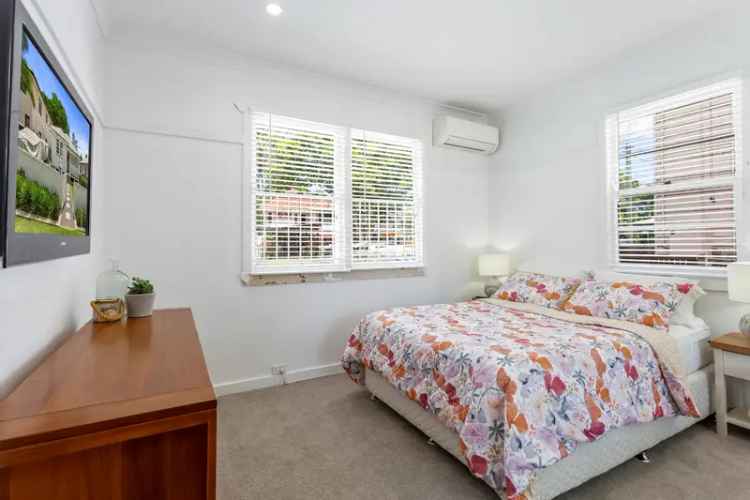 Charming Enoggera Cottage Near Kedron Brook