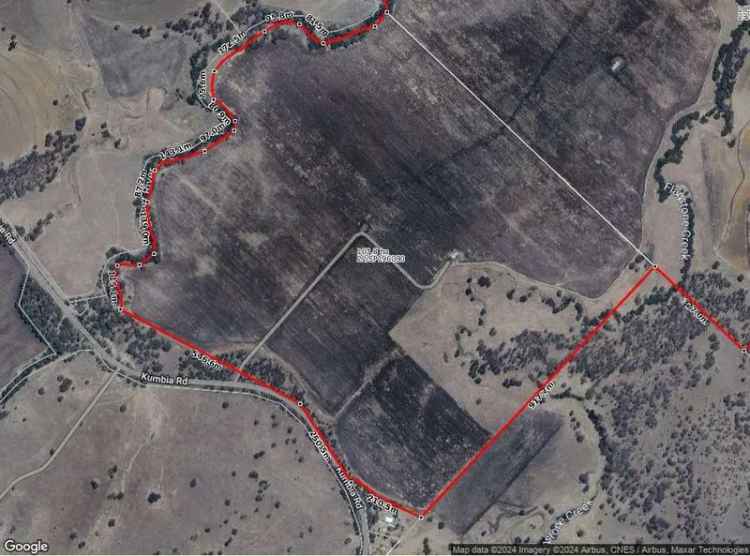 Buy rural property 267 acres with farming facilities in Kumbia