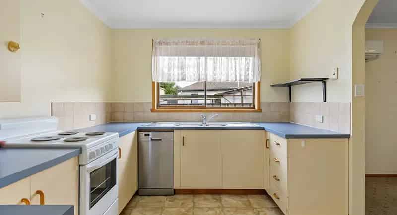 buy block of units in Wynyard with low-maintenance lifestyle features