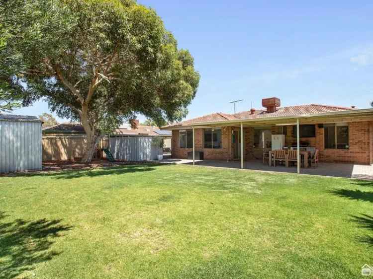 House For Sale in City of Gosnells, Western Australia