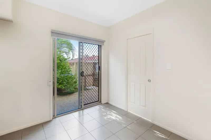 MOVE IN READY OPPORTUNITY ON MORNINGTON!