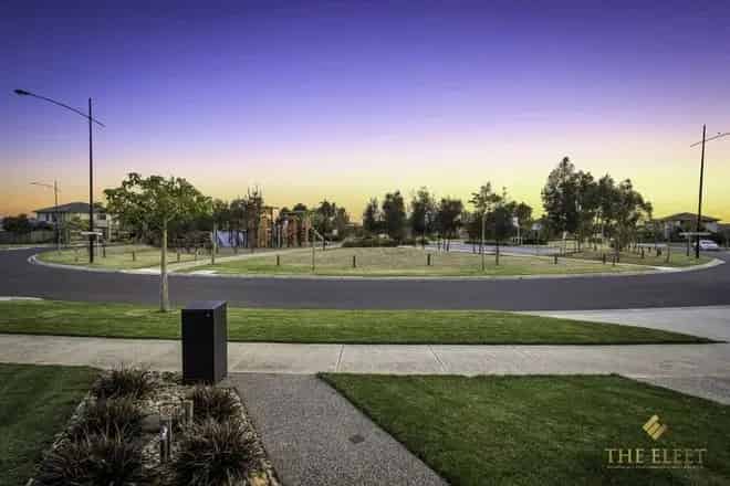House For Sale , 125, Pioneer Drive, Melbourne, Victoria