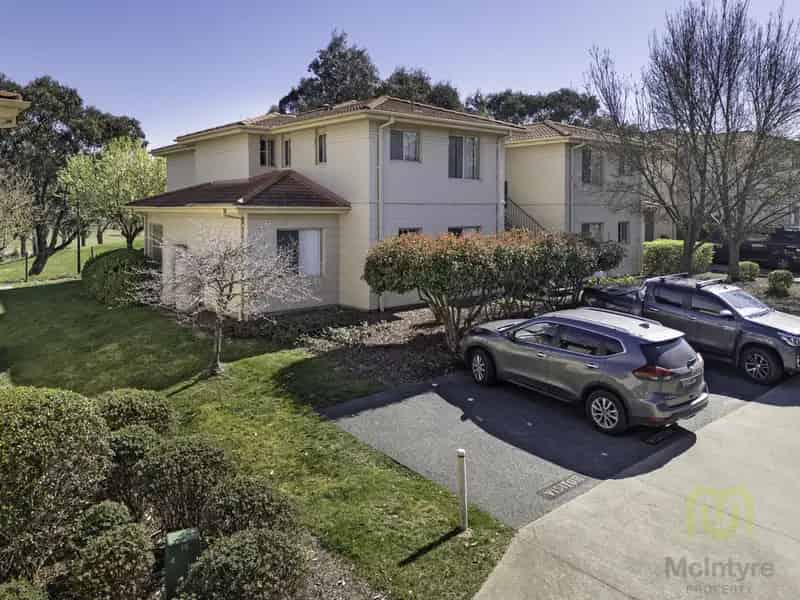 Apartment For Rent , District of Gungahlin, Australian Capital Territory