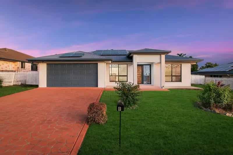 House For Sale - 8 Nagle Drive, Norman Gardens QLD 4701