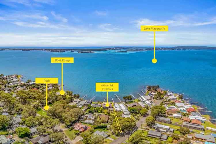 IMPRESSIVE ABSOLUTE WATERFRONT OFFERS - PRIVATE BOATRAMP/MOORING POLES/SHARED JETTY