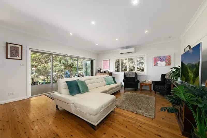 Real Estate For Sale - 70 Freyberg Street - New Lambton , NSW