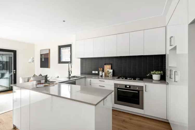 Residential For Sale in Melbourne, Victoria