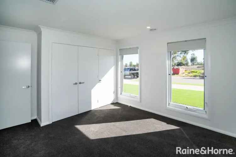 House For Rent in Wagga Wagga City Council, New South Wales