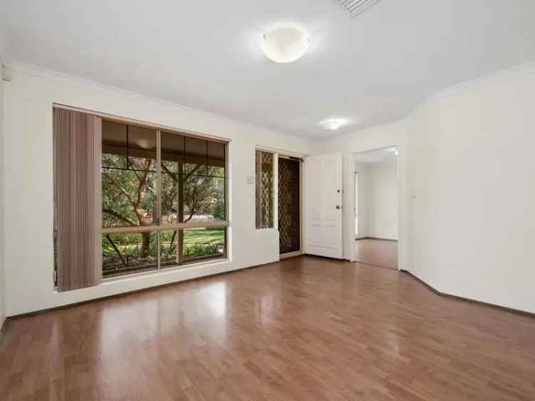 House For Rent in City of Cockburn, Western Australia