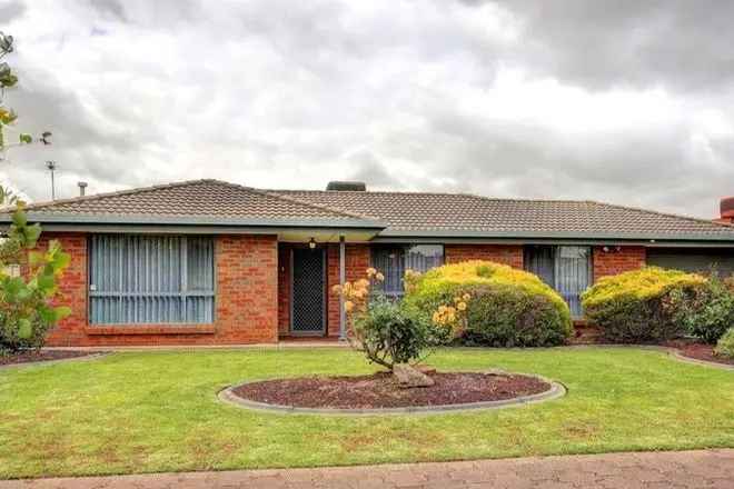 3-Bedroom Home in Parafield Gardens