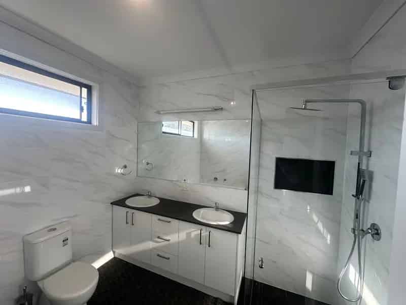 10 Royal Palm Drive, Parafield Gardens SA 5107 - House For Lease