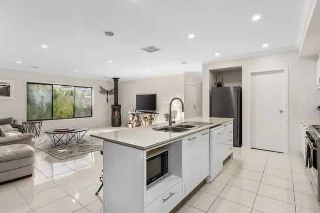 House For Rent , 16, Almeida Close, Torquay, Victoria