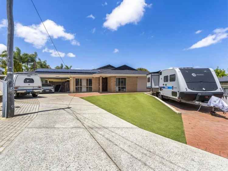 House For Sale in Joondalup, Western Australia