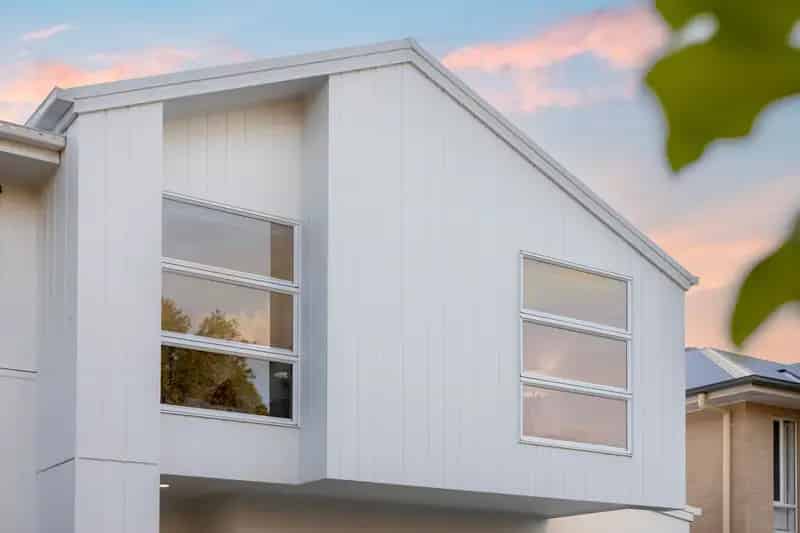 Brand-New Contemporary Family Home with Luxury Finishes