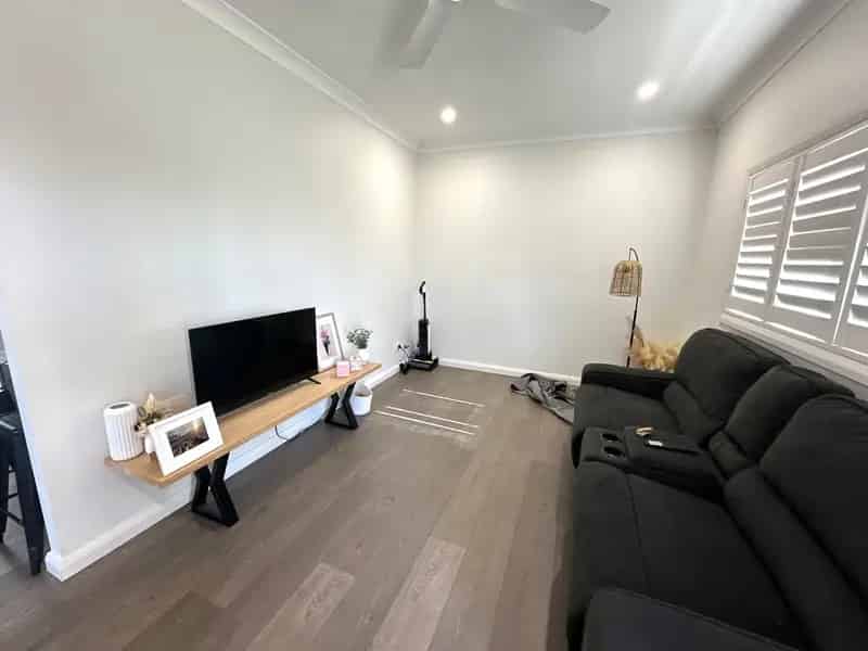 Charming 3-Bedroom Home in Toukley