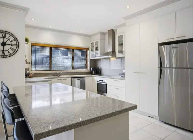 Family Oasis Close to Town and Beach