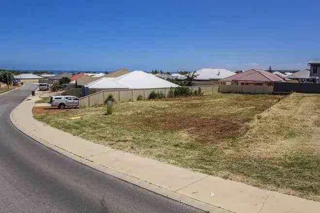  For Sale in Cairns Regional, Queensland