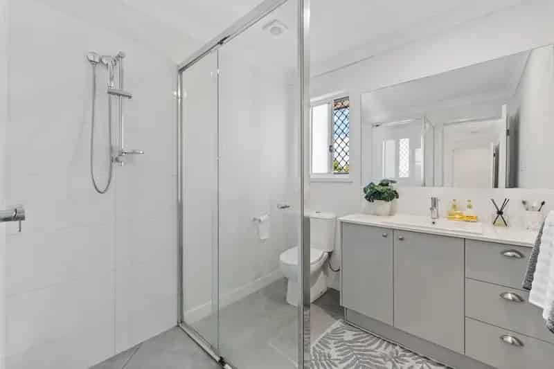 Beautiful family home in Dalmeny Springs Estate