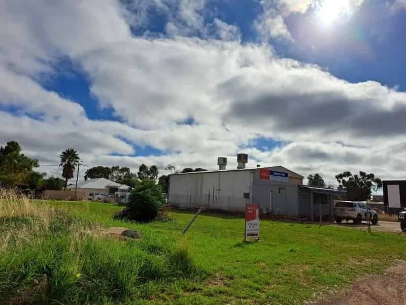 Versatile 1012 sqm Townsite Block