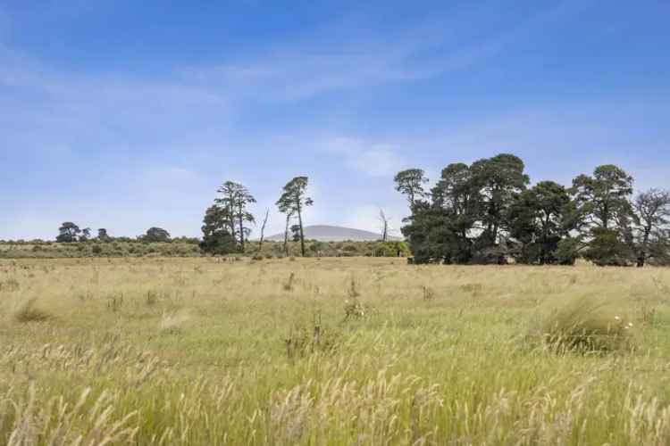 Land For Sale in Clunes, Victoria