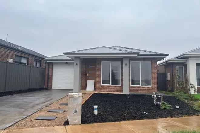 House For Rent , 101, Abbeygate Drive, Melbourne, Victoria