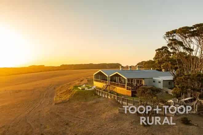 Rural property For Sale , Penneshaw, South Australia