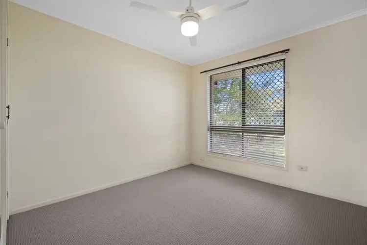 Updated 3 Bed House in Browns Plains - 790sqm Block