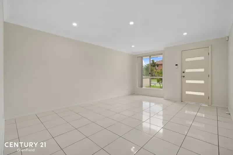 52 Maple Road, Casula NSW 2170 - House For Lease