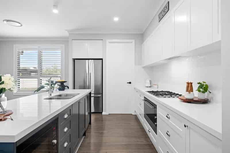 Crookwell's Luxe Listing