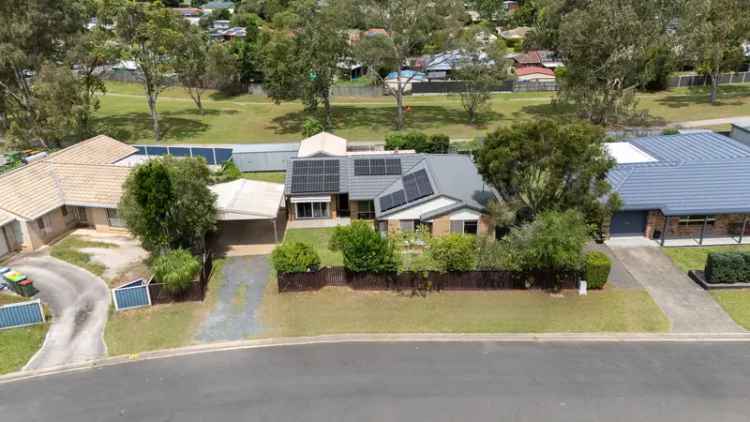 Charming Family Home in Prime Morayfield Location