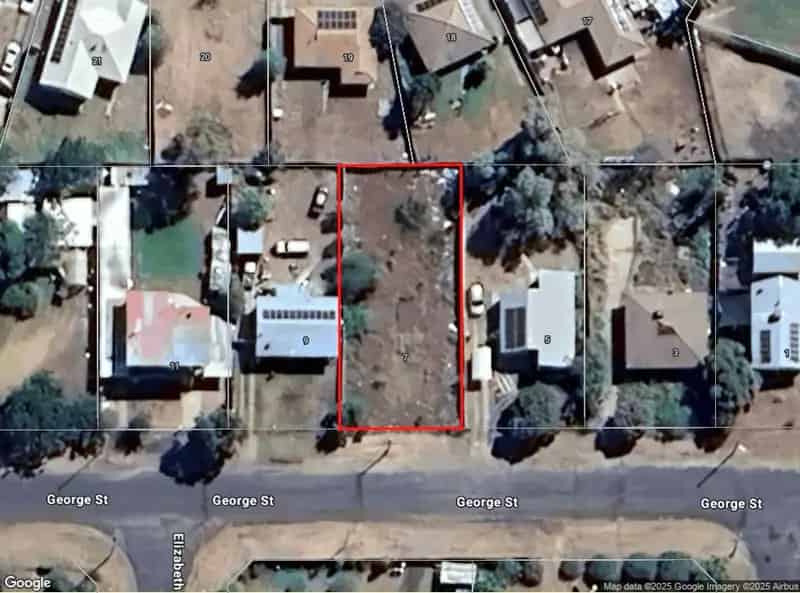 VACANT RESIDENTIAL BUILDING BLOCK
