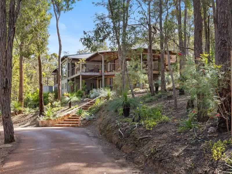 House For Sale , Shire of Mundaring, Western Australia