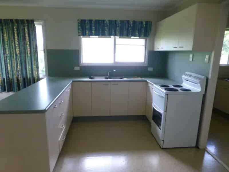 29 Beardmore Crescent, Dysart QLD 4745 - House For Lease