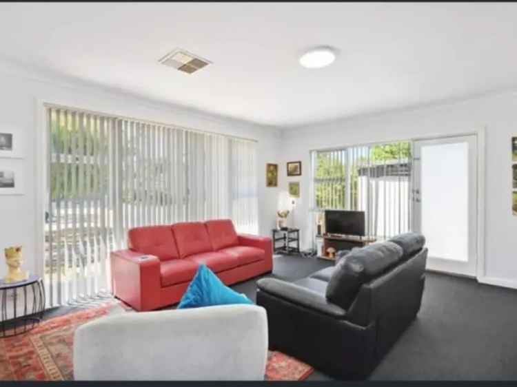 House For Rent in City of Gosnells, Western Australia