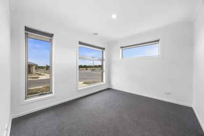 House For Rent , 88, Steamboat Avenue, Ballarat, Victoria